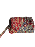 Khus Khus - Burgundy chic