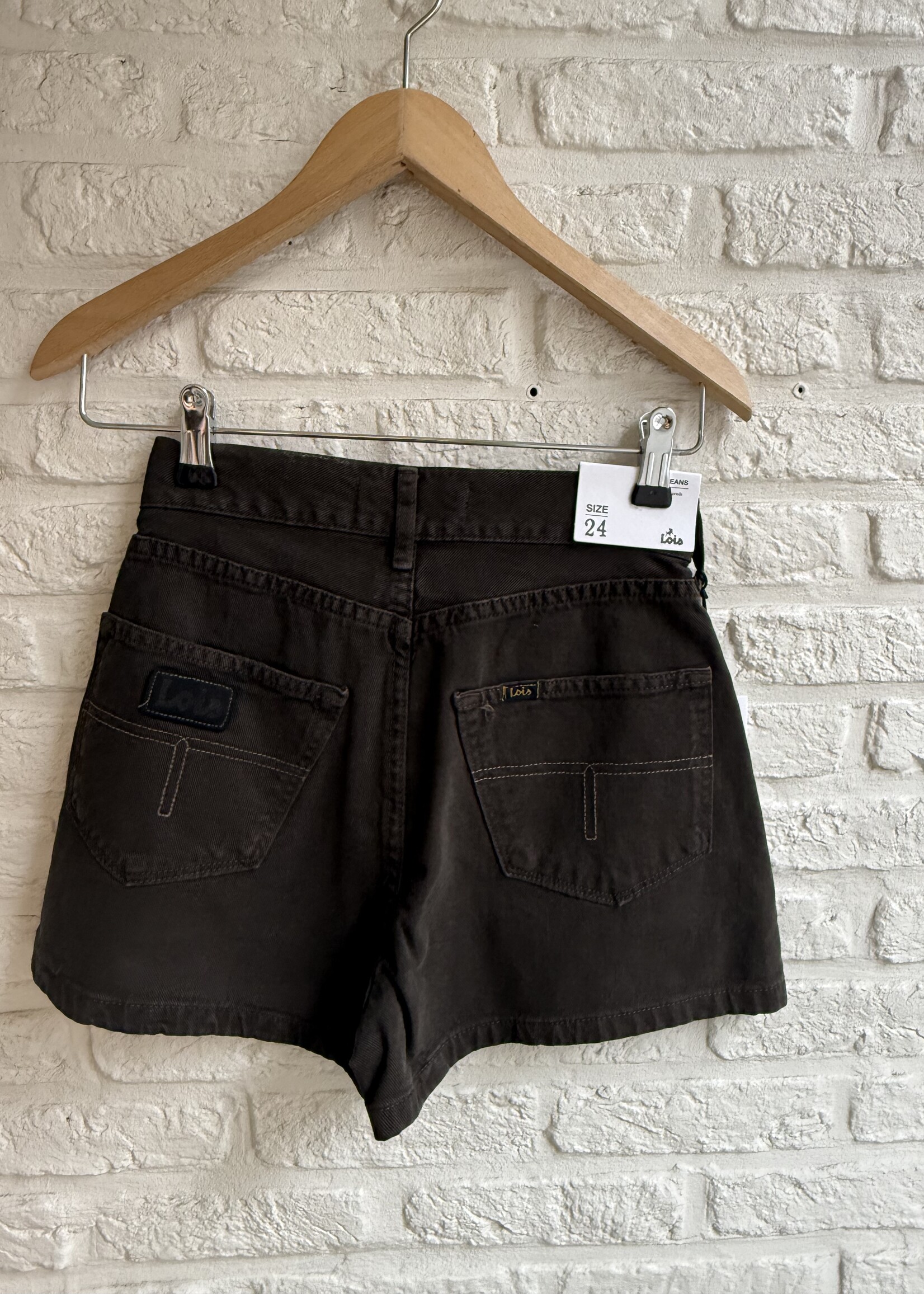 Lois Sandra C 3347 7963