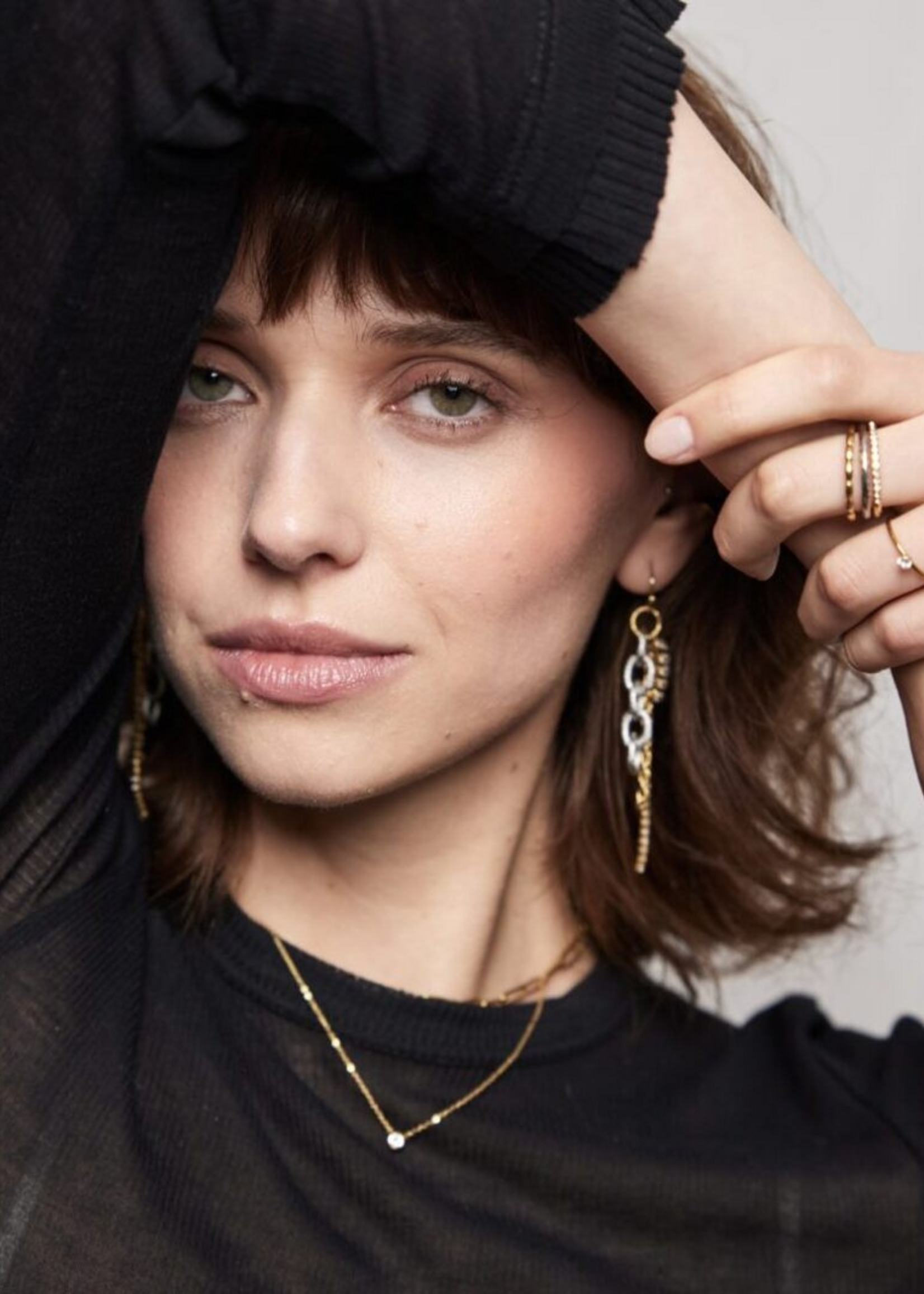 Ellen Beekmans Fijne ketting met strass steentje /goud