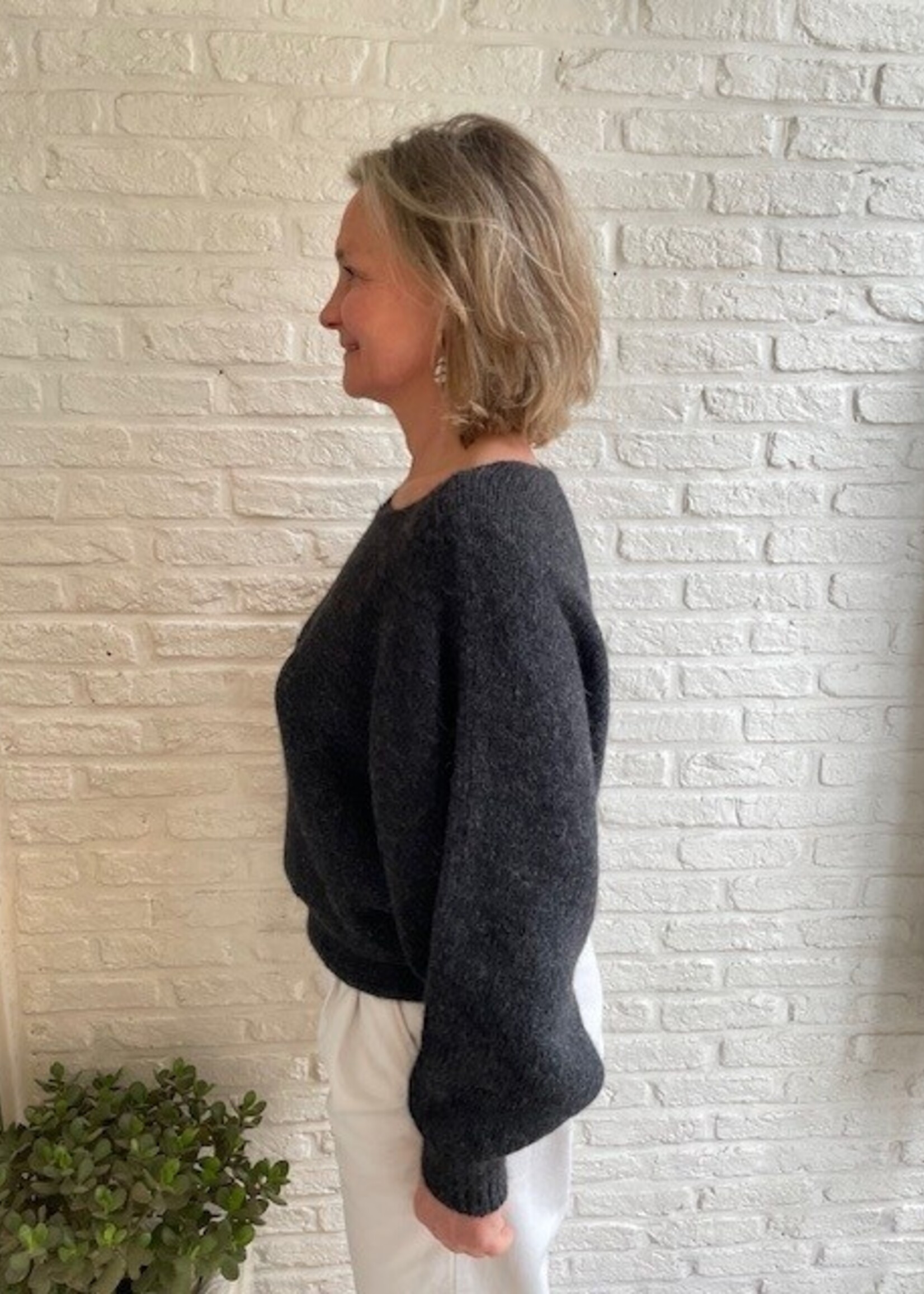 Jane K Pull butterfly fluff