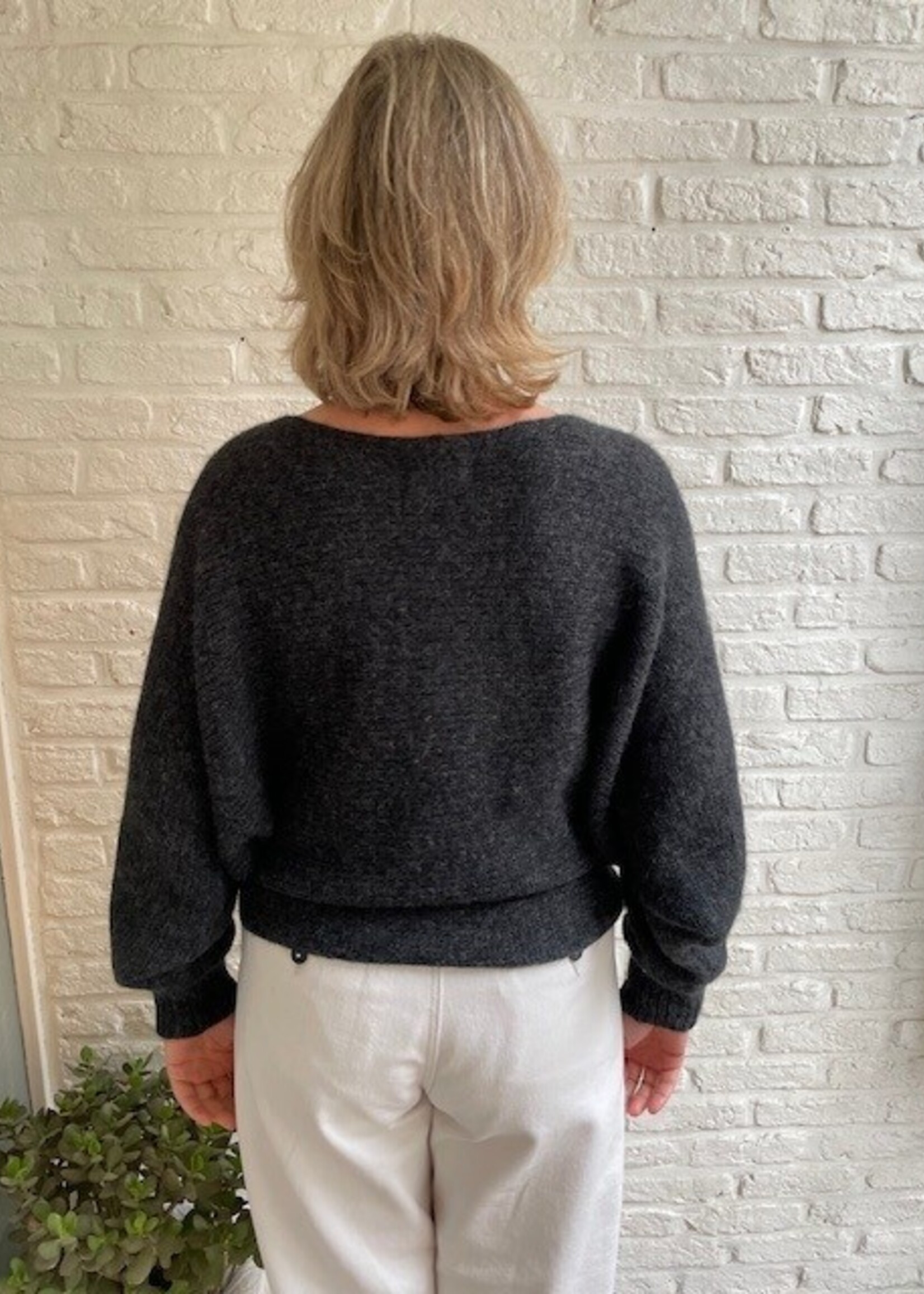 Jane K Pull butterfly fluff