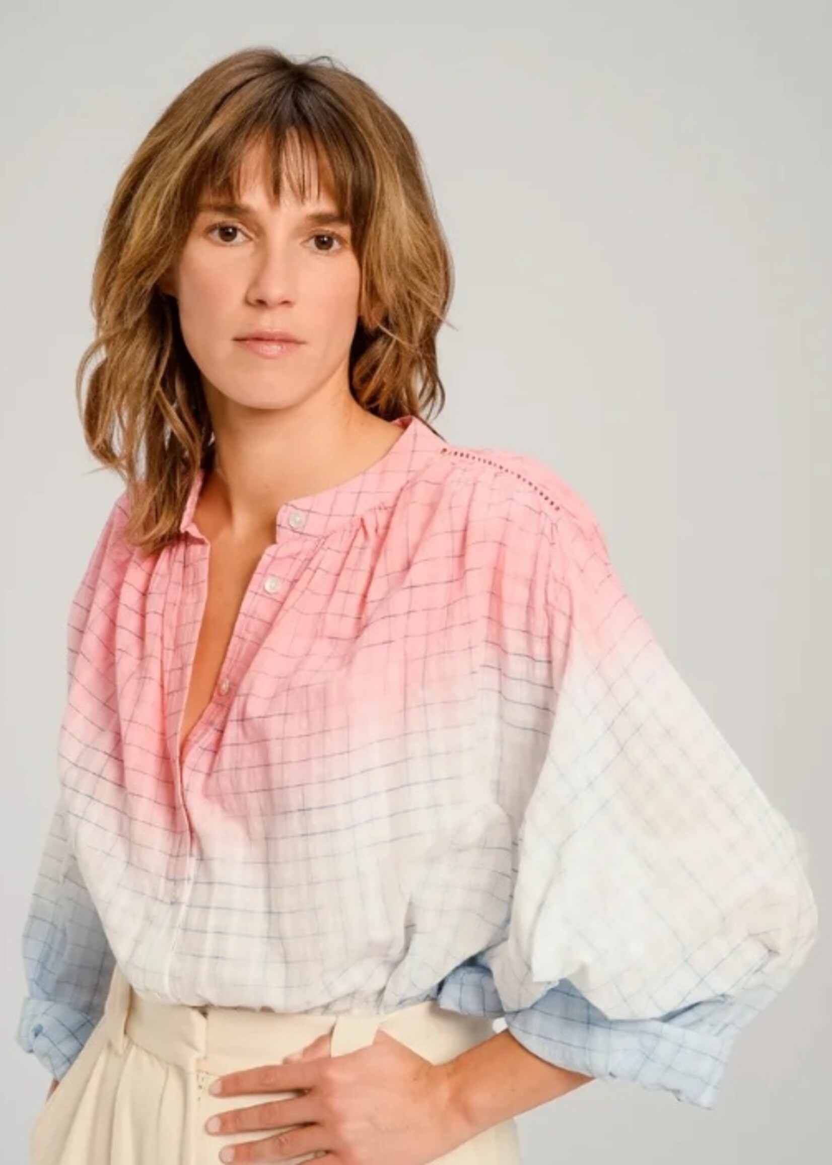 V de Vinster Himi blouse