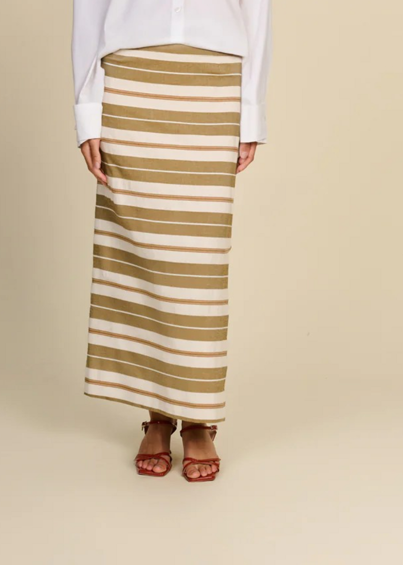 Rules the label Skirt Rule no 68