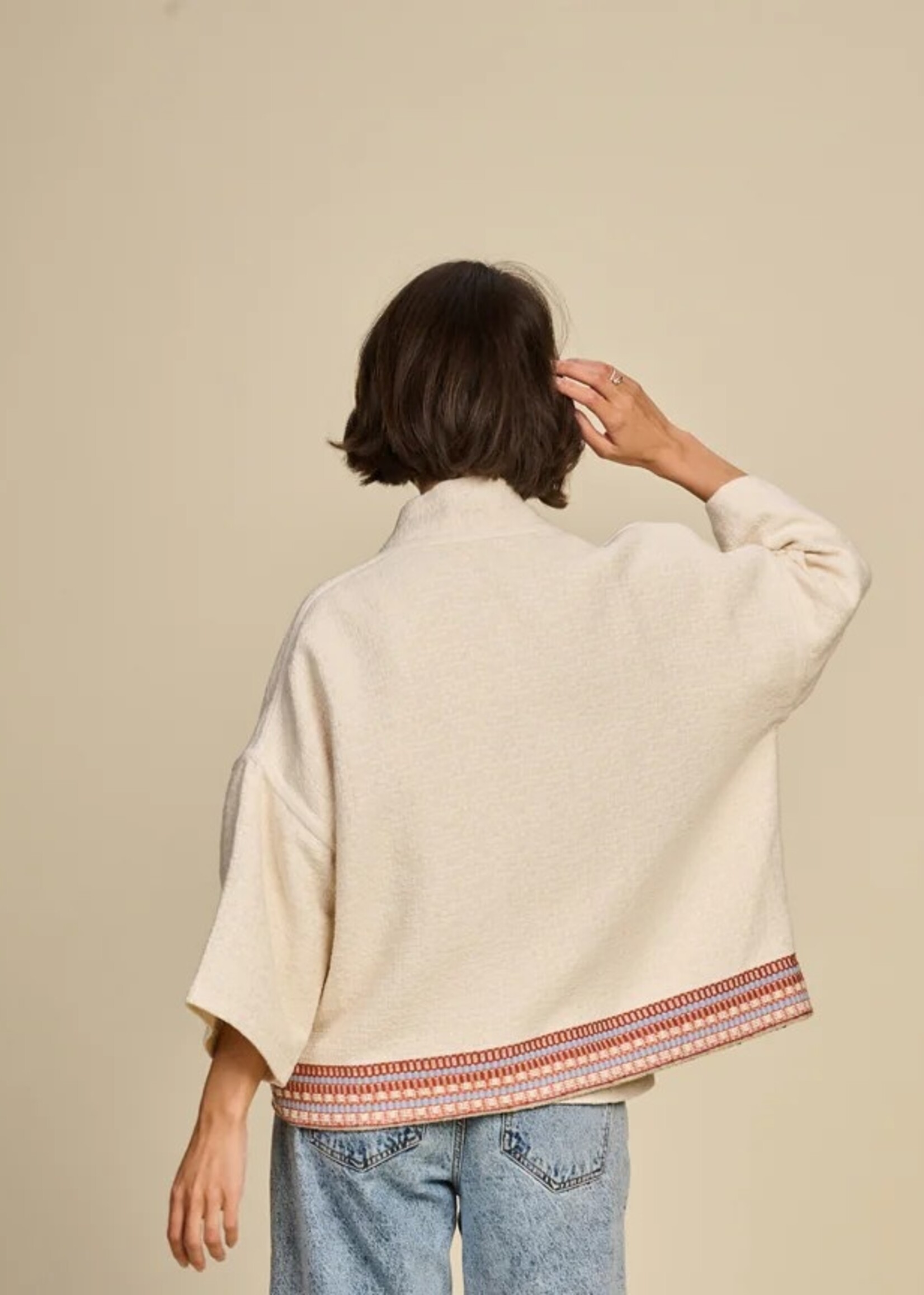 Rules the label Vest Rule no72