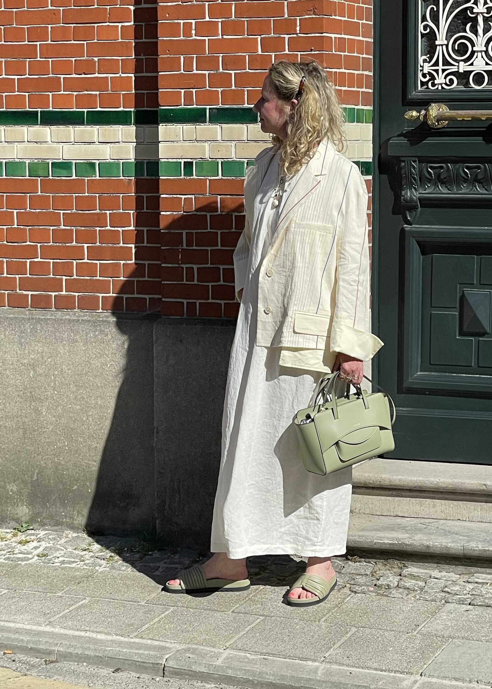 Phisique du role Dress in linen tumbler finished
