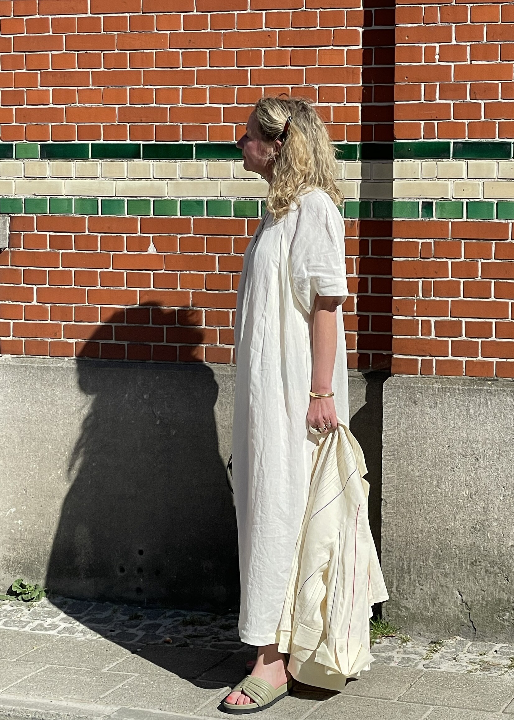 Phisique du role Dress in linen tumbler finished