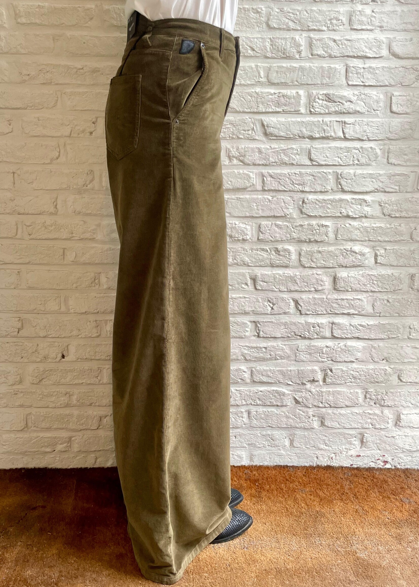 Lois New Marlene 3414 8104