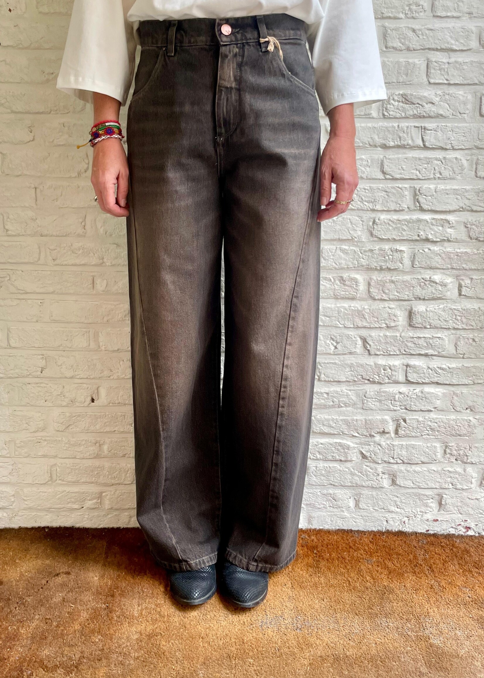 Noir 'n' blue Marlene baggy denim