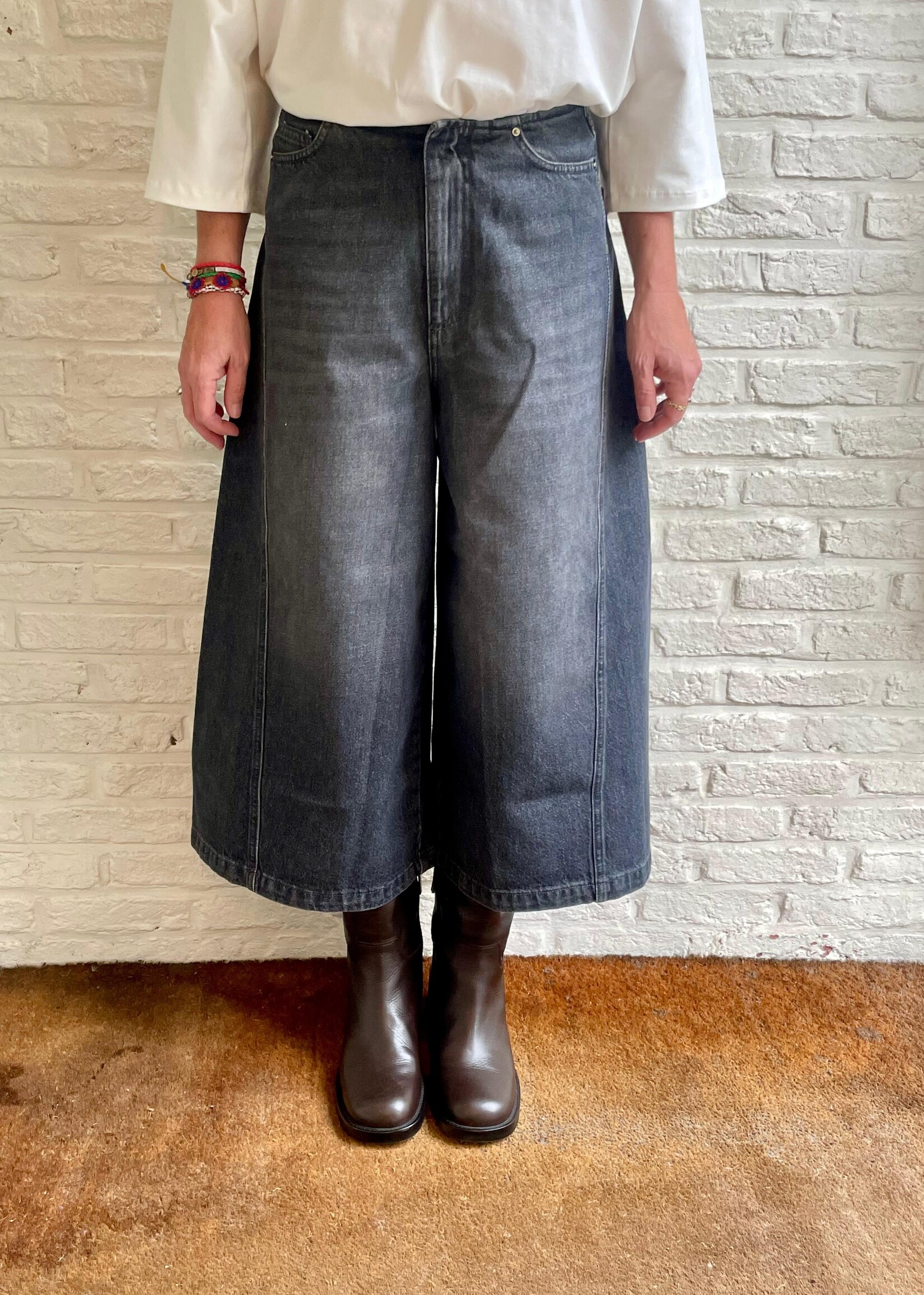 Noir 'n' blue Edeline new gaucho denim