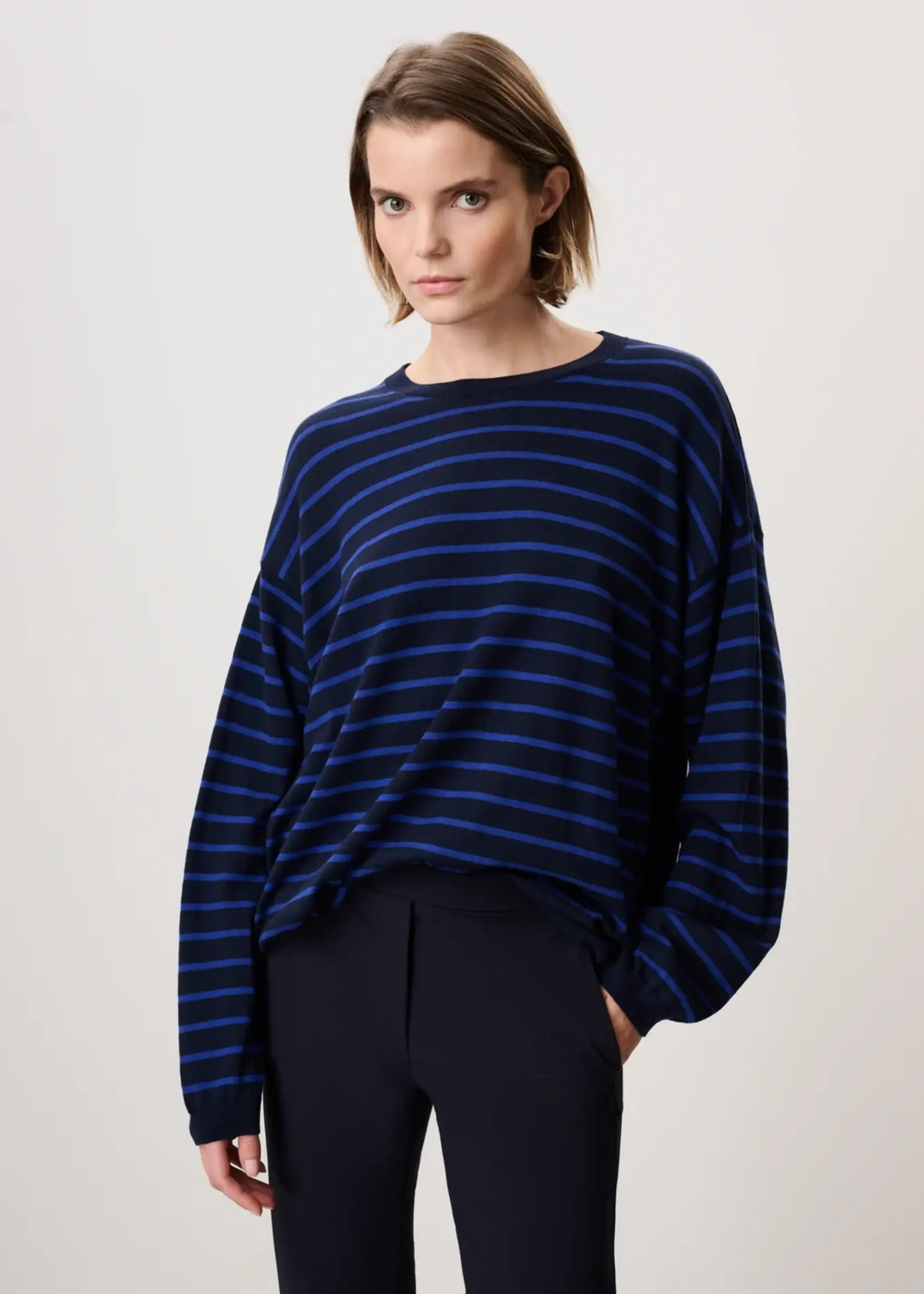 Travel dress The jory sweater