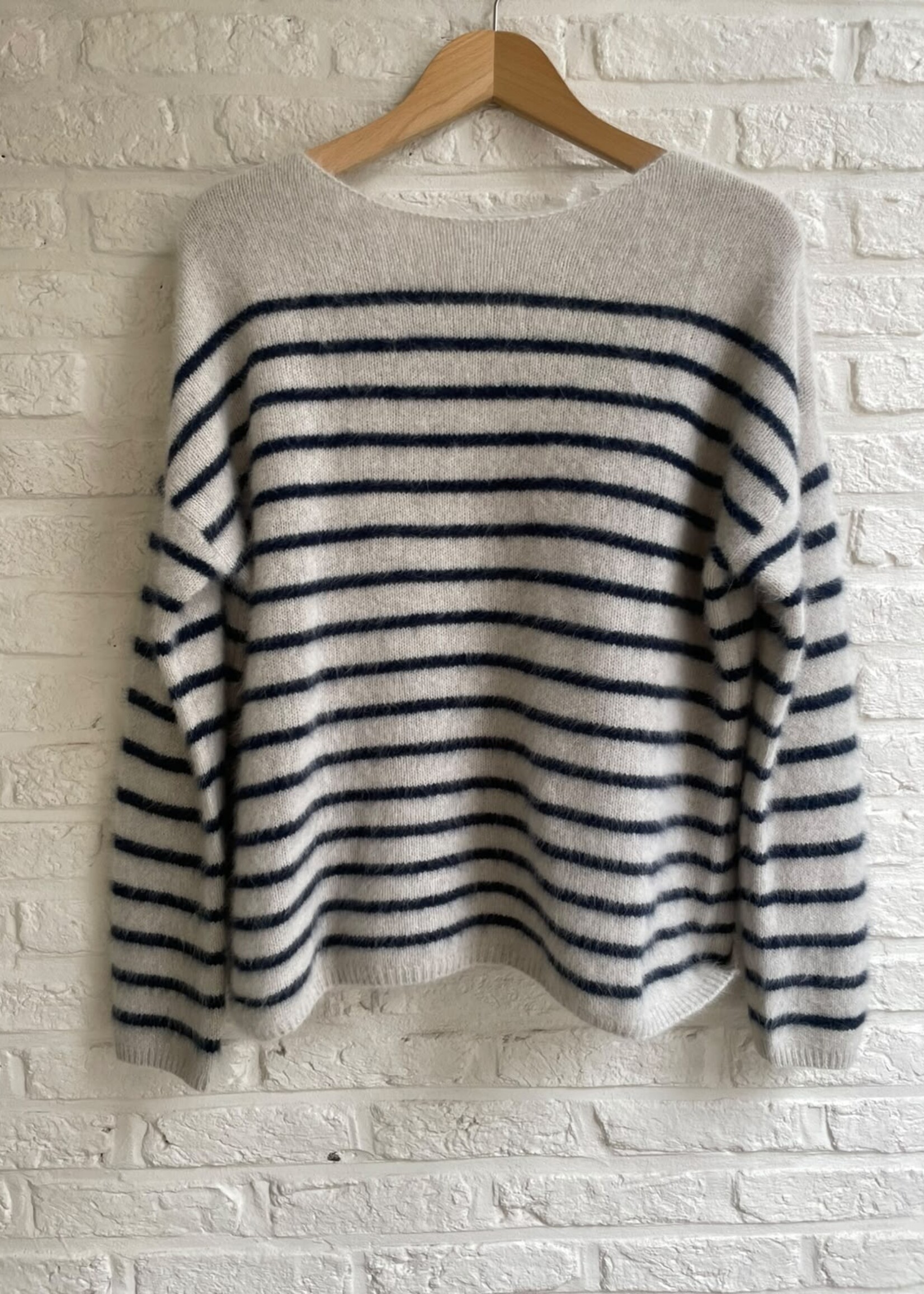 Universel Sweat H26 63 K01