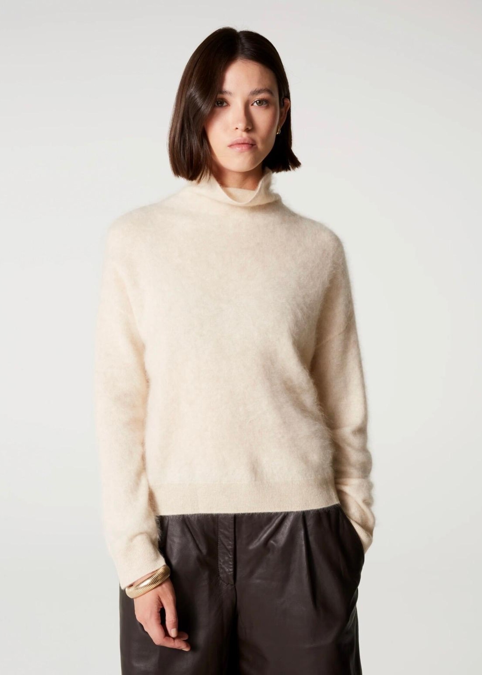 Absolut cashmere Solange