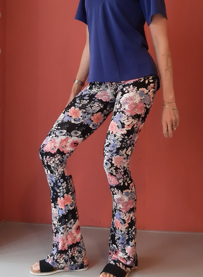 flared legging | lila /pink bloemen