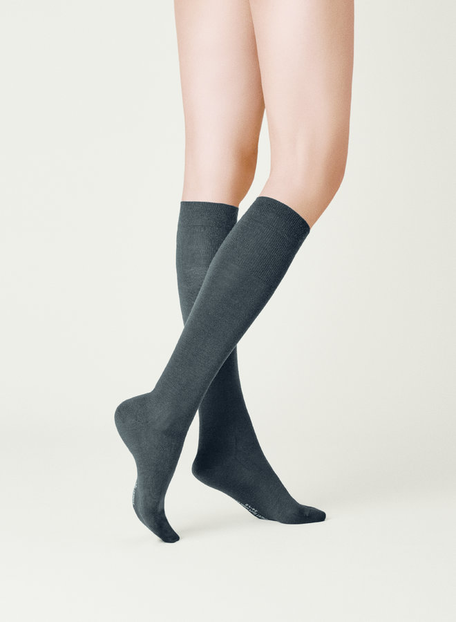 Extra hoge sokken - zwart 39-42, 43-45