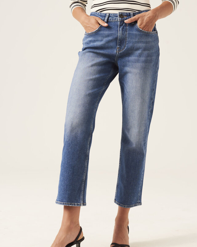 Garcia Jeans Luisa Straight Fit Medium Used