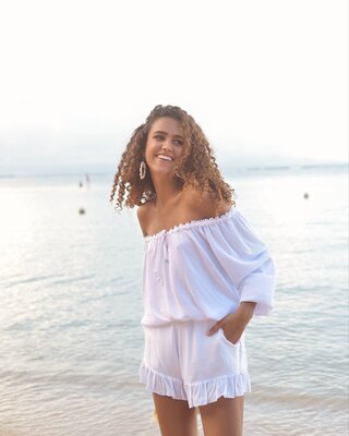 Hot Lava Short Ruffle White