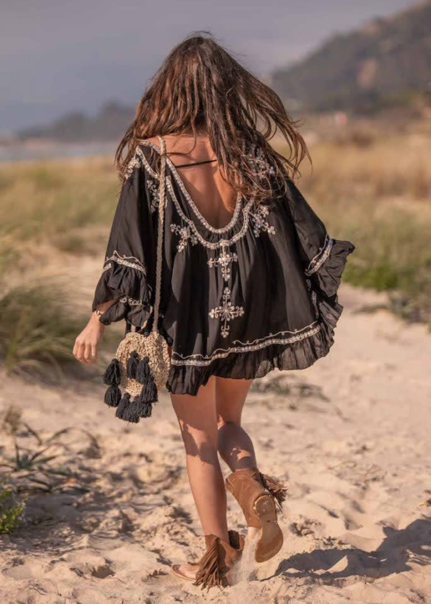 Tarifa Soul Poncho Missu Black