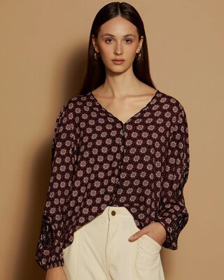 Meisïe Embroidered Blouse Red