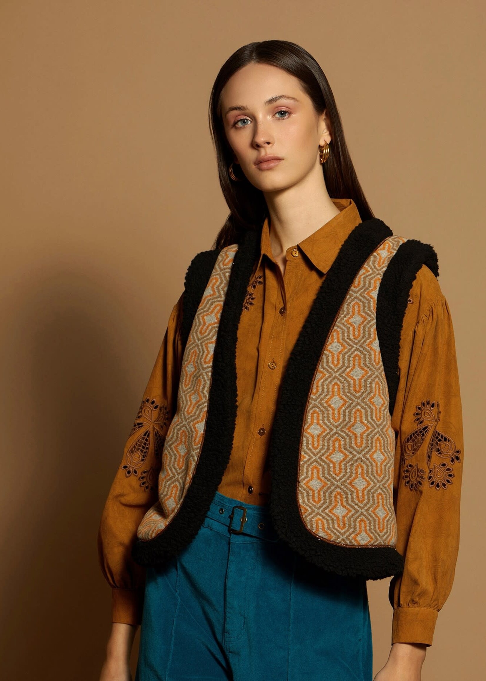 Meisïe Geometric Printed Gilet Retro Brown