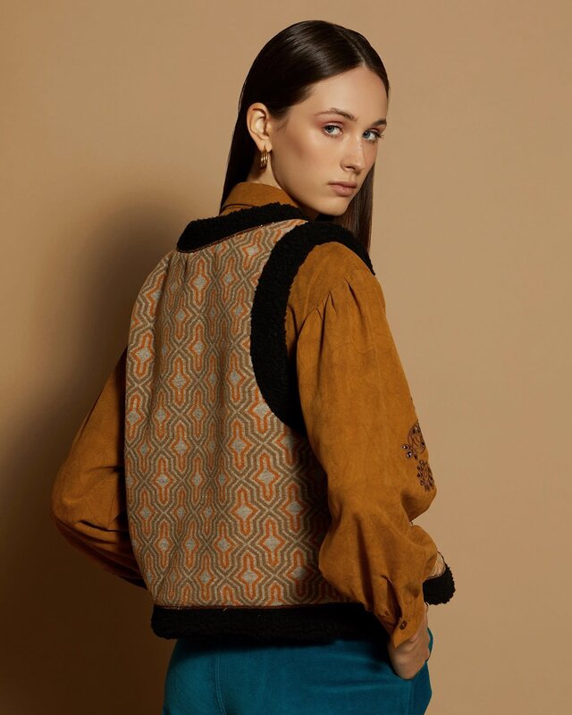 Meisïe Geometric Printed Gilet Retro Brown