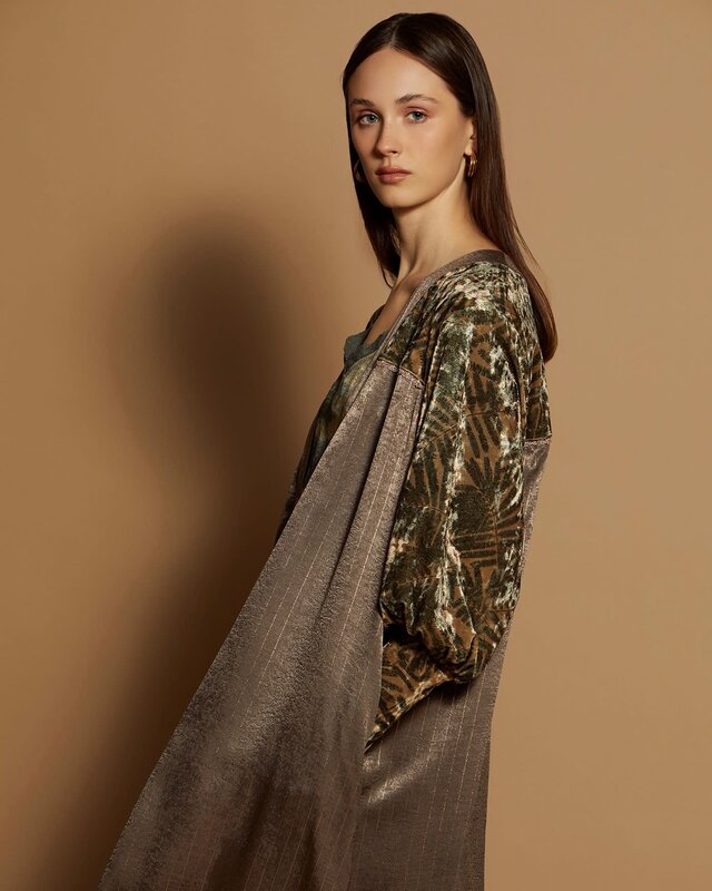 Satin Bi-Materia Coat Leaf