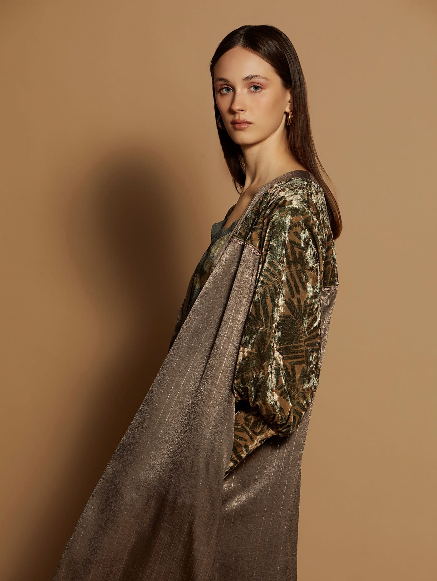 Satin Bi-Materia Coat Leaf