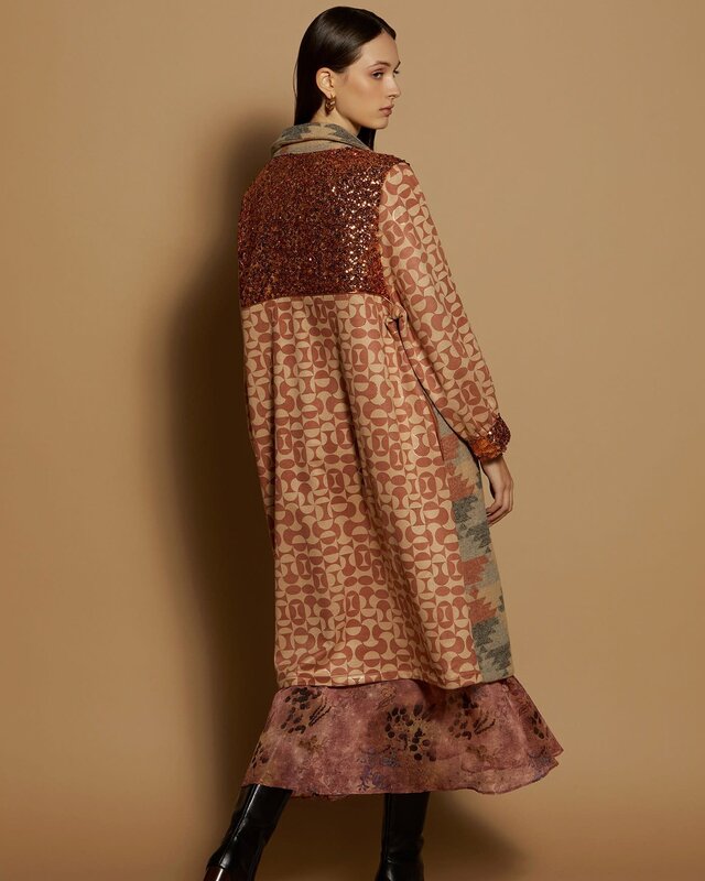 Meisïe Bi-Materia Kaftan Coat