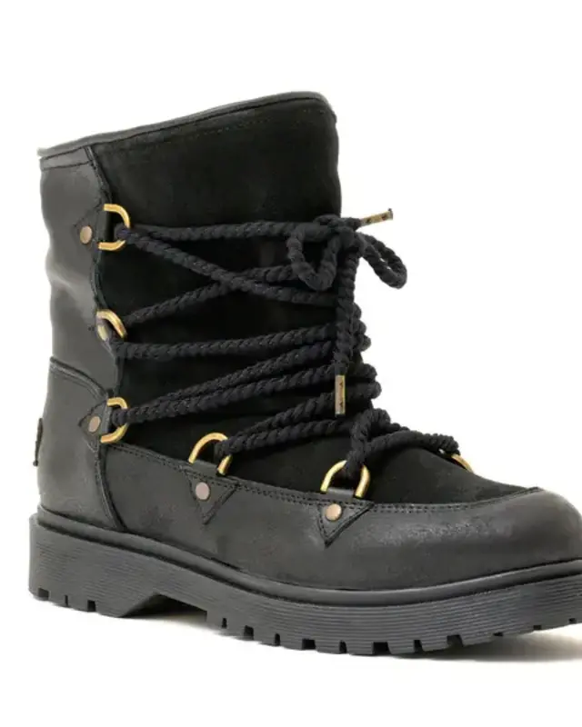 CHA Tibet Stud Black