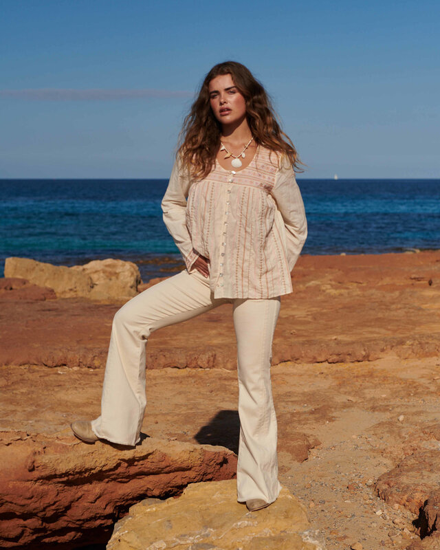 Isla Ibiza Bonita Flair Jeans  Cream Strech