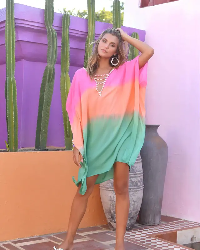 Hot Lava Poncho Palm Beach Sunny Days Pink/Orange/Emerald