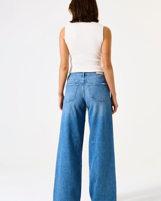 Garcia Celia Wide Fit High Waist Medium Used 242