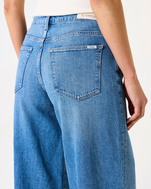 Garcia Celia Wide Fit High Waist Medium Used 242