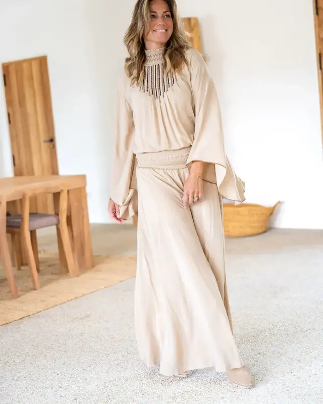 Ibzmode Flair Top Estillo Ecru