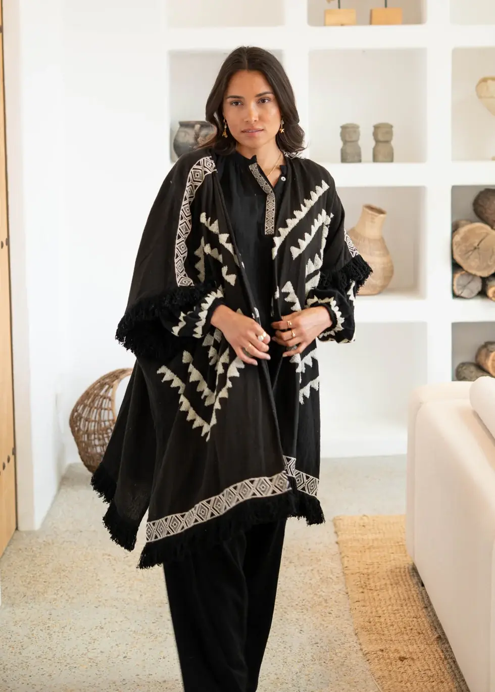 Ibzmode Poncho Ventana Arena Black