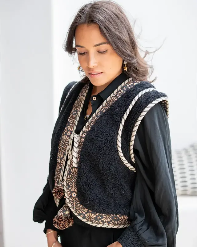 Ibzmode Short Gilet Osito Black