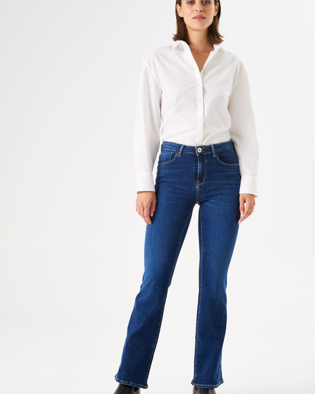 Garcia Celia Flared Jeans Superslim Fit Mid Waist Medium Used -245-