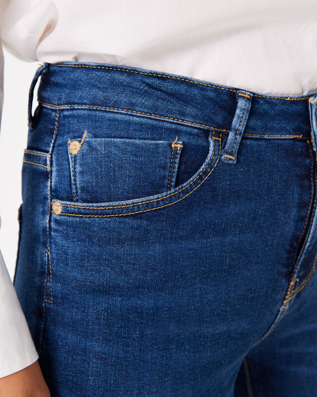 Garcia Celia Flared Jeans Superslim Fit Mid Waist Medium Used -245-