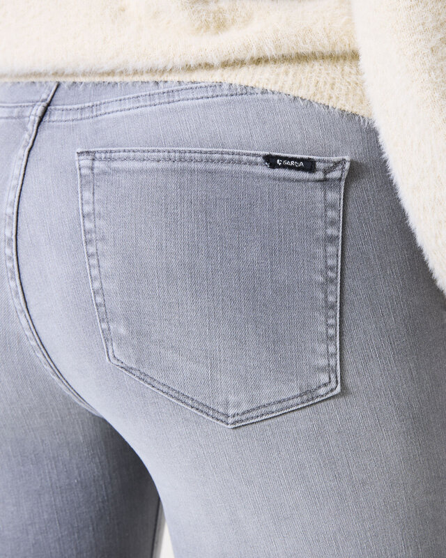 Garcia Celia Flared Jeans Superslim Fit Mid Waist Dark Used -245-