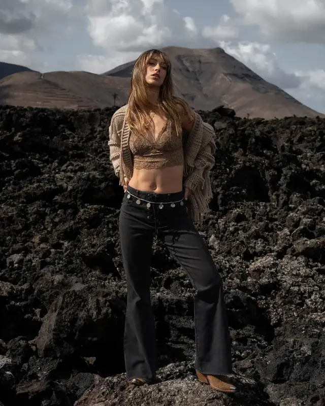 Moost Wanted Raven Denim Flare Washed Black