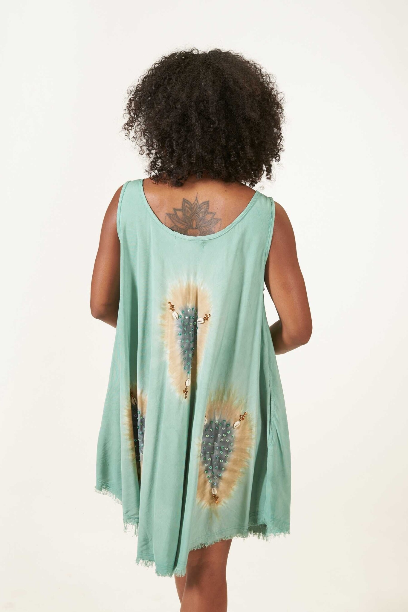 Melé Beach Korte Jurk Ekas Wabi Sage Green