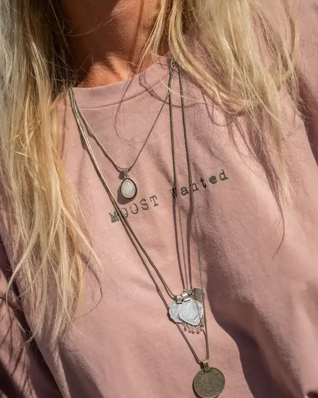 Moost Wanted Blake Artwork T-Shirt Dusty Pink