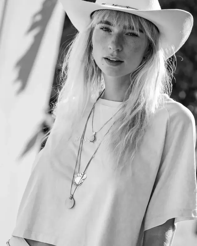 Moost Wanted Quinn Boxy T-Shirt Washed Beige