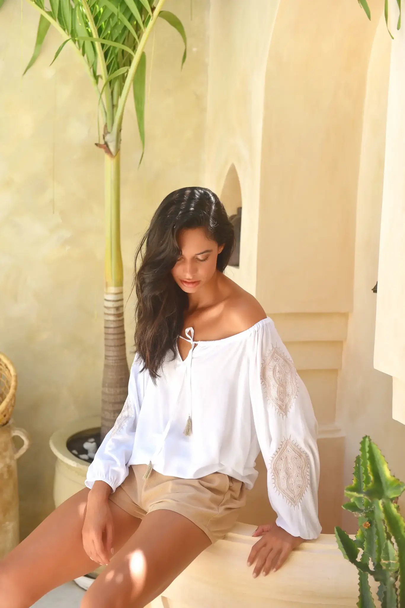 Hot Lava Blouse Terri Ivory/Taupe