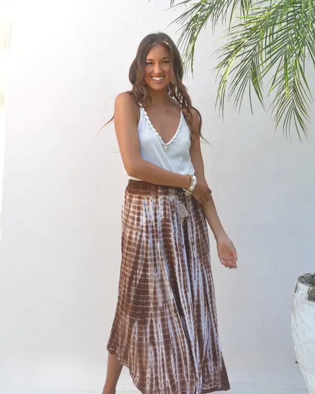 Hot Lava Rok Bibi Desert Brown