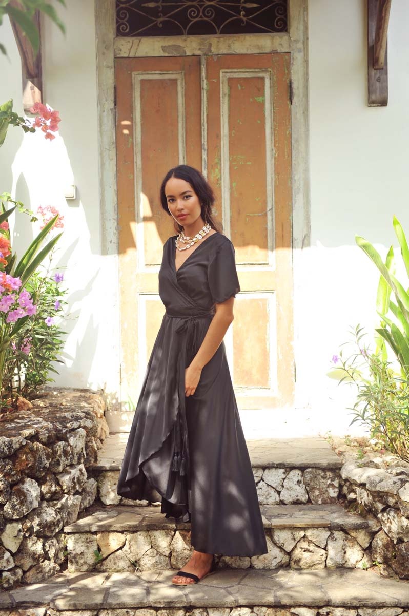 Hot Lava Wikkel Jurk Dani Black