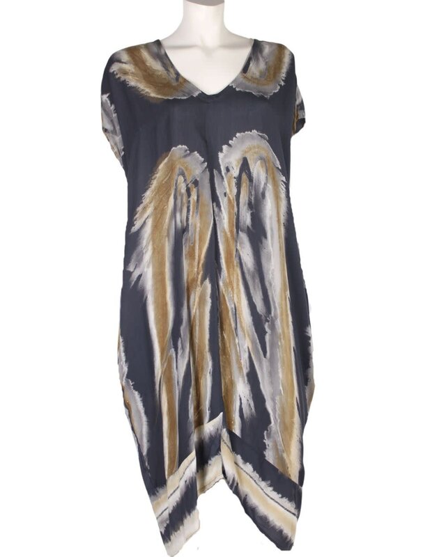 Bindi by Sust Jurk Abstract