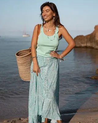 Isla Ibiza Bonita Lange Rok Lola Calanas Print