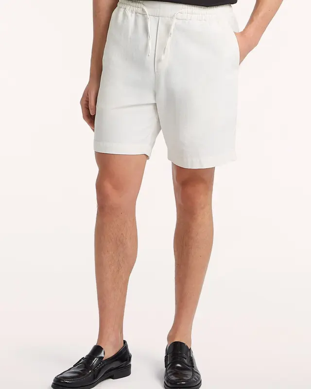 Circle of Trust Rio Short Shell White