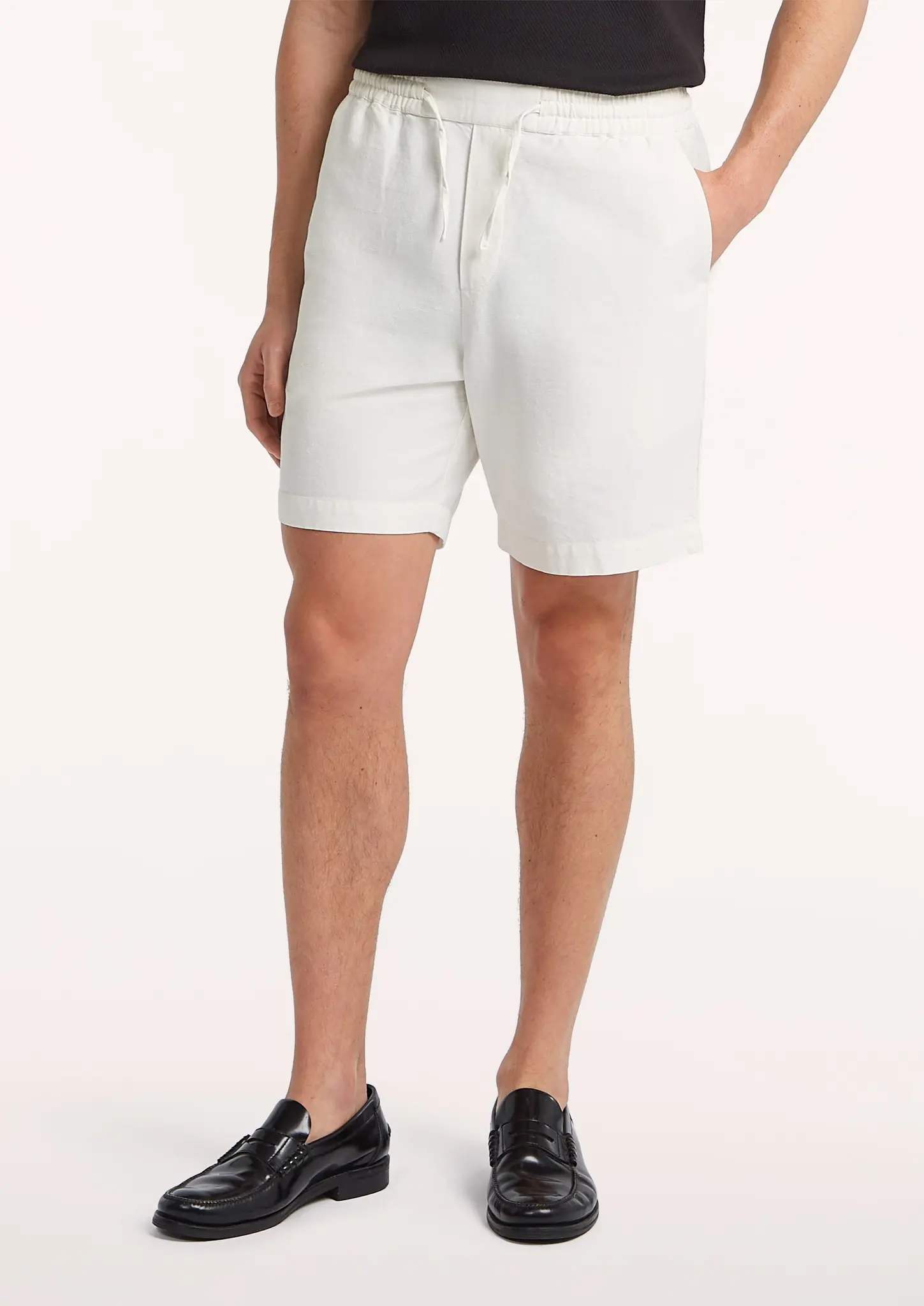 Circle of Trust Rio Short Shell White