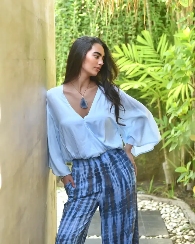 Hot Lava Broek Alex Moonstone Sapphire